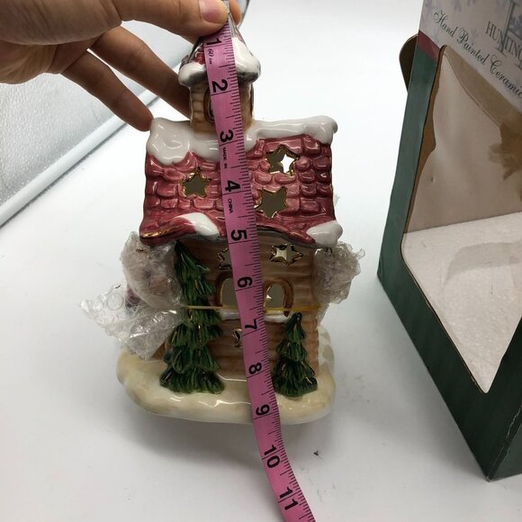 NIB Huntington Hand Painted Ceramic Candle Holder Gingerbread House Christmas - Picture 10 of 11